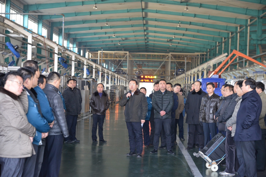 欧博ABG集团举行中层向导干部现场观摩活动